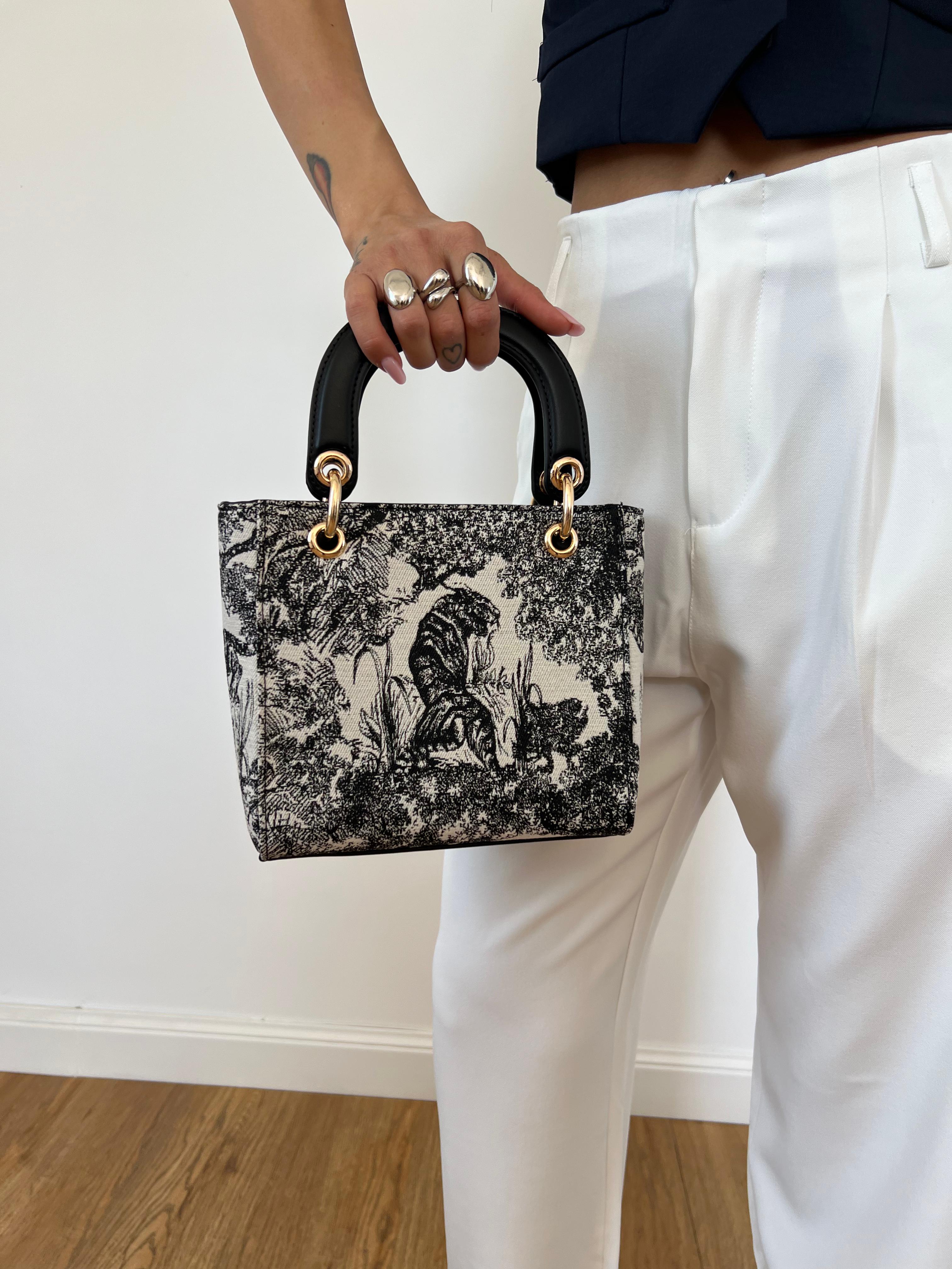 Bag Dion Nera