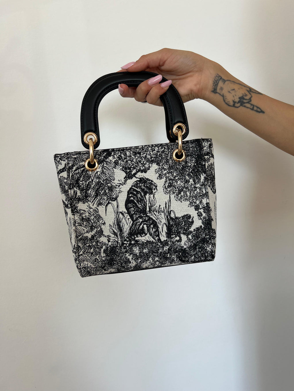Bag Dion Nera