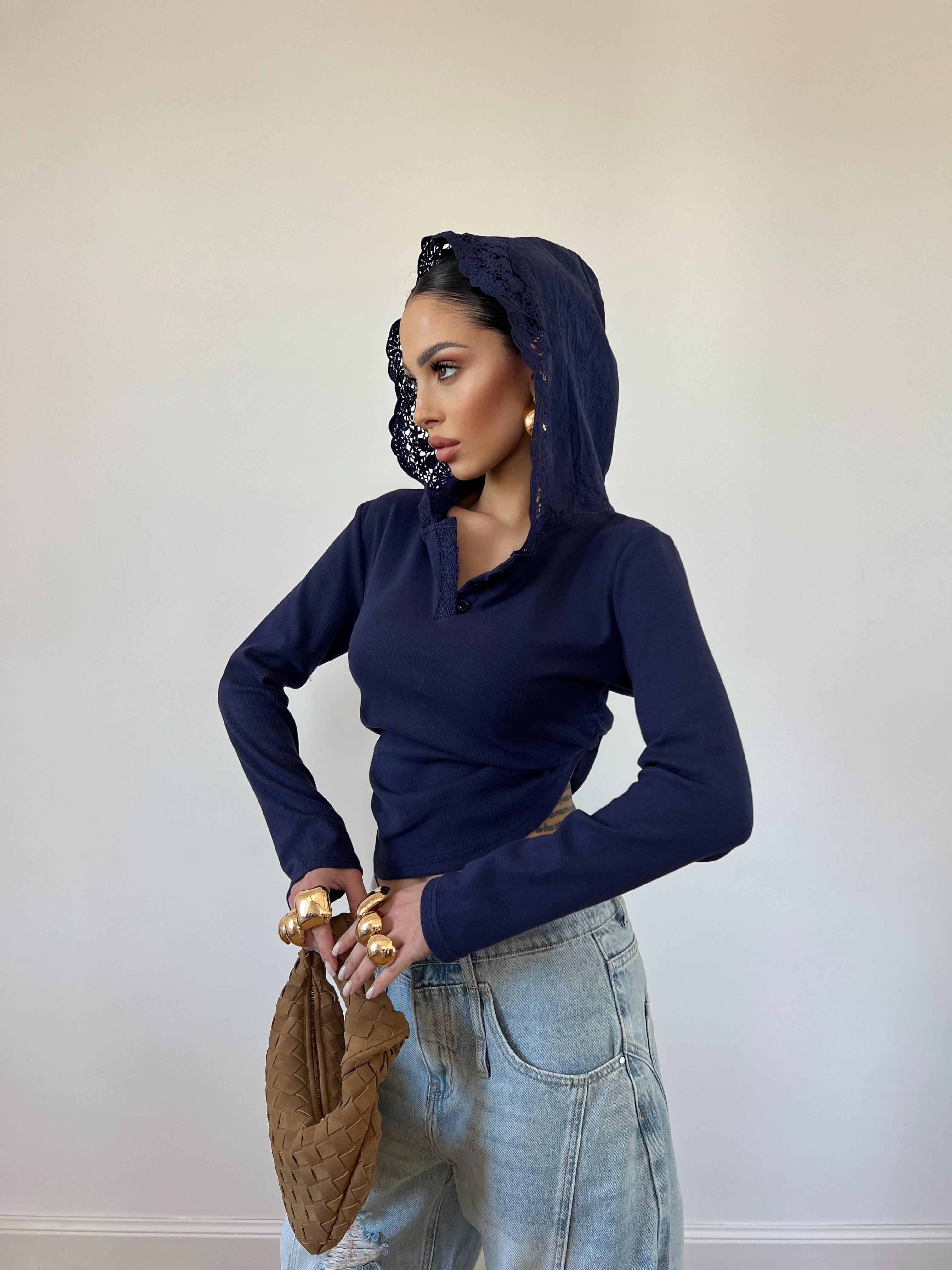 Pull Carmen Blu Notte